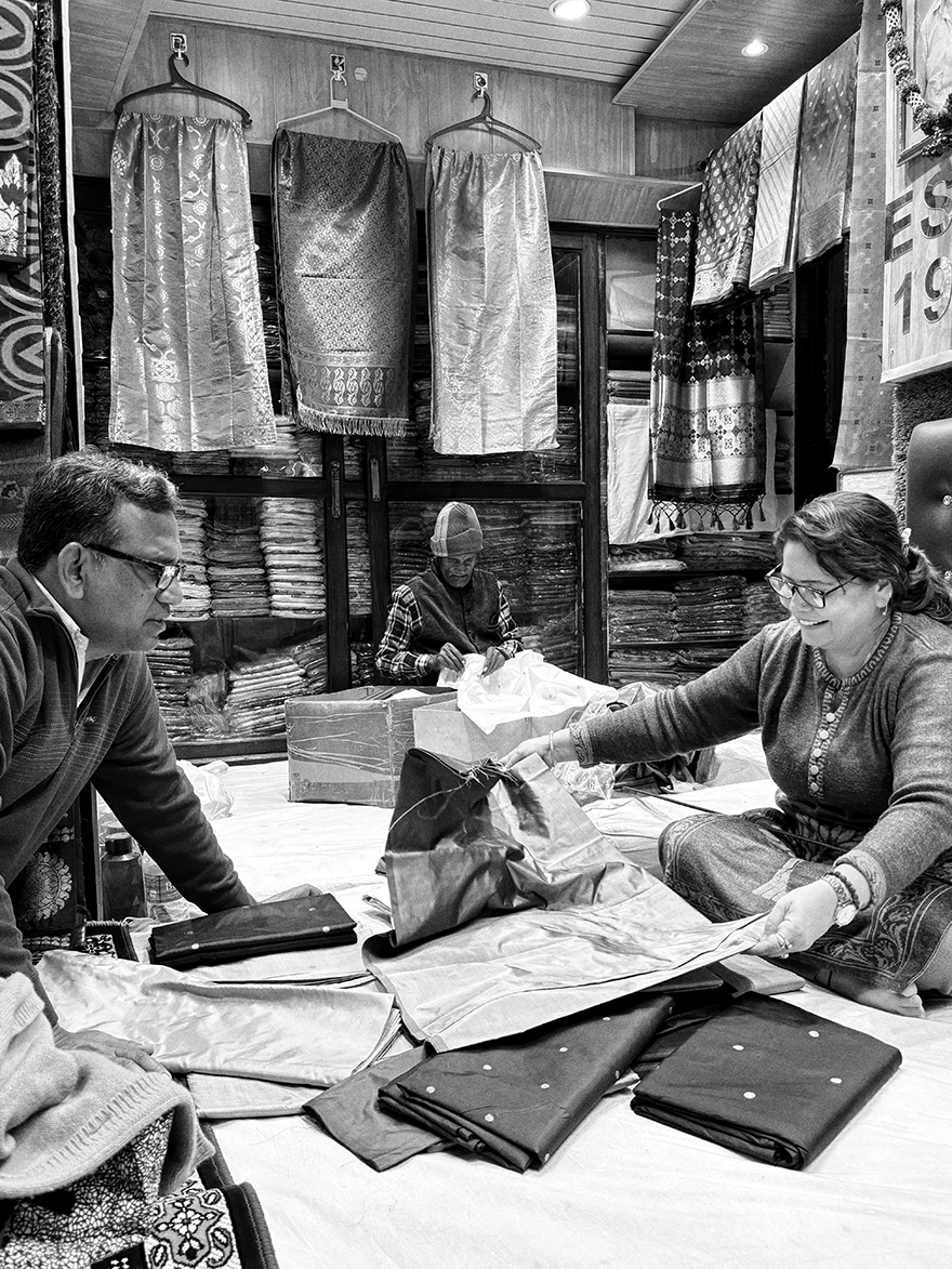 Silk shop in Vishwanath Gali, Benares